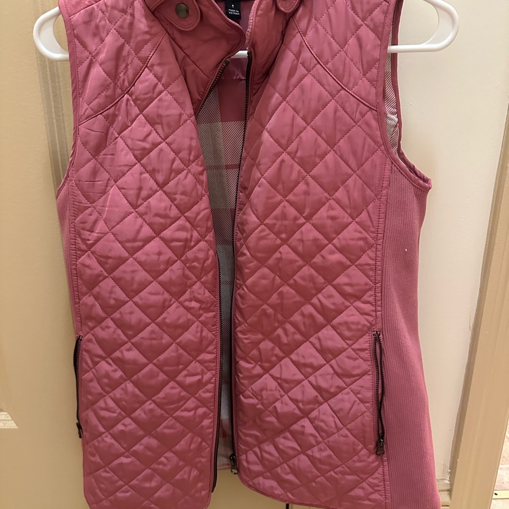 41 Hawthorn Dusty Rose Quilted Vest